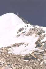 The summit is near, a lot of snow no people around on this cold day